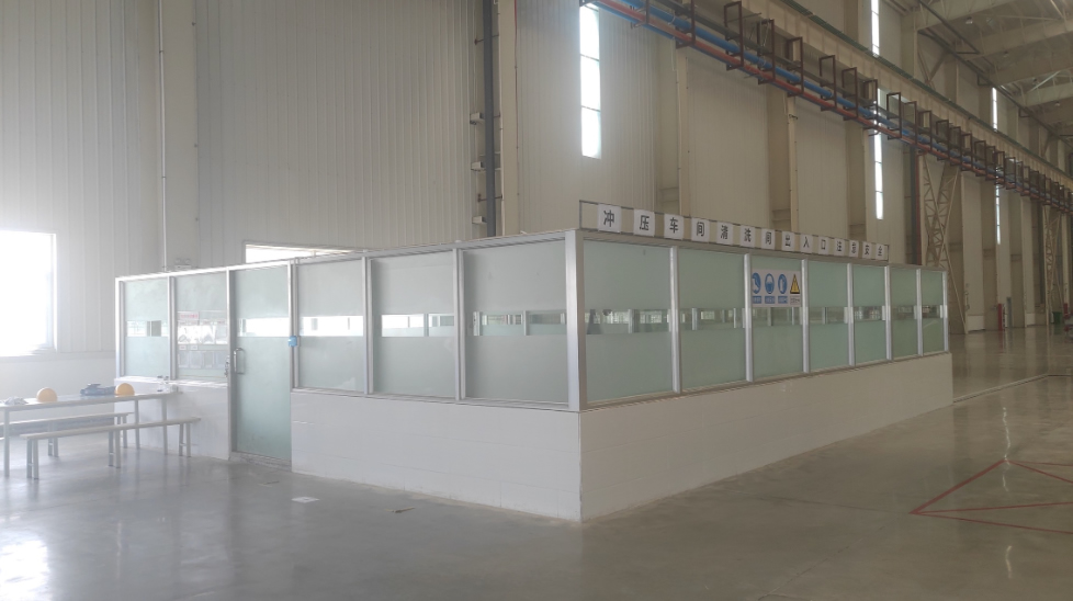 汽車(chē)沖壓模具清洗房 汽車(chē)沖壓模具清洗房